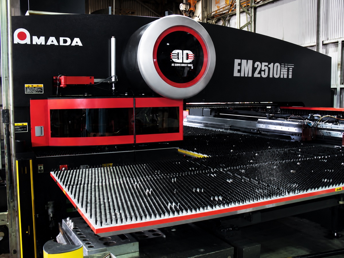 AMADA レーザー・タレットパンチ複合機 EM2510NT 3